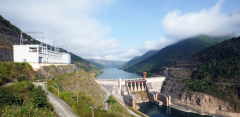 大朝山水電站廠房橋機(jī)、尾水臺車控制系統(tǒng)電氣設(shè)備順利驗收出廠